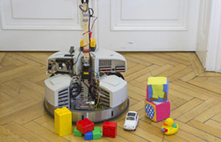 Roboter räumen Kinderzimmer auf
